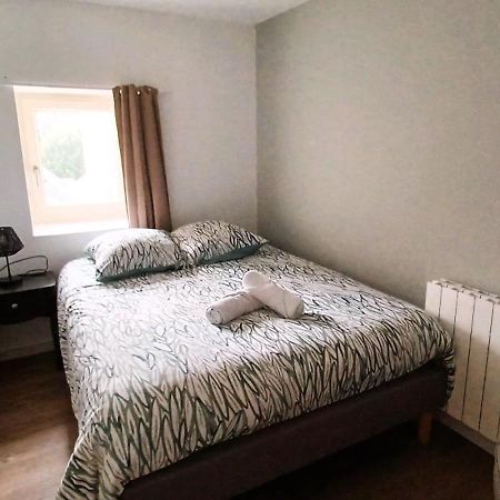 Le Logis De La Place Туар Экстерьер фото